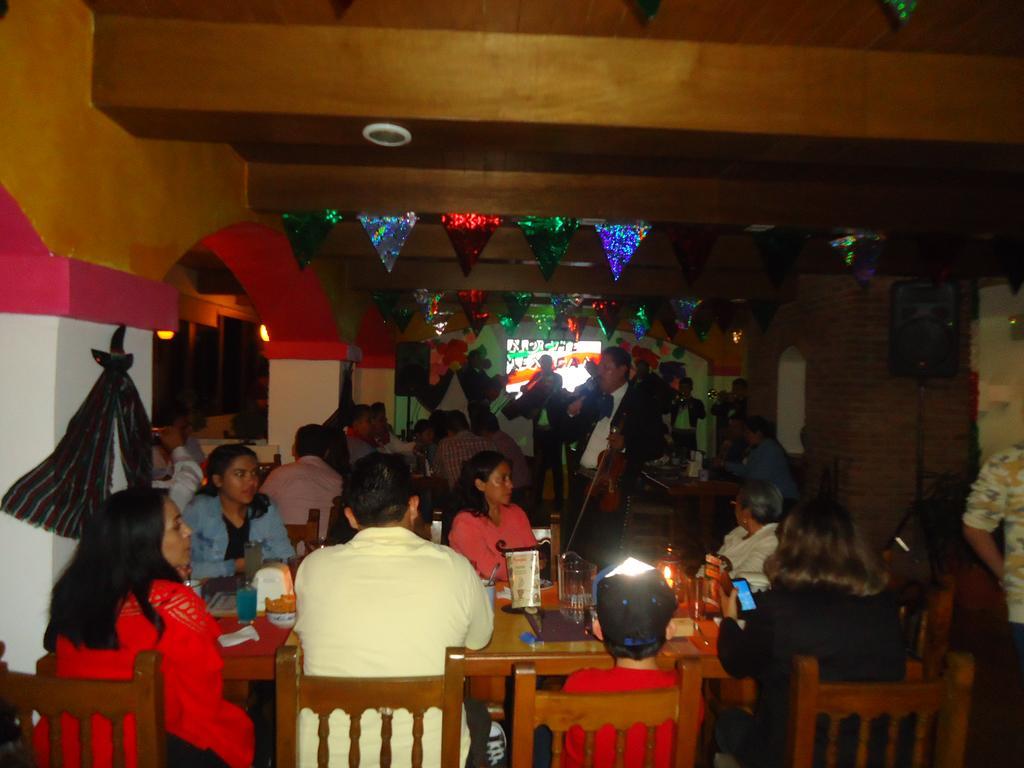 Hotel Villa De Cortez Xicotepec de Juarez المظهر الخارجي الصورة